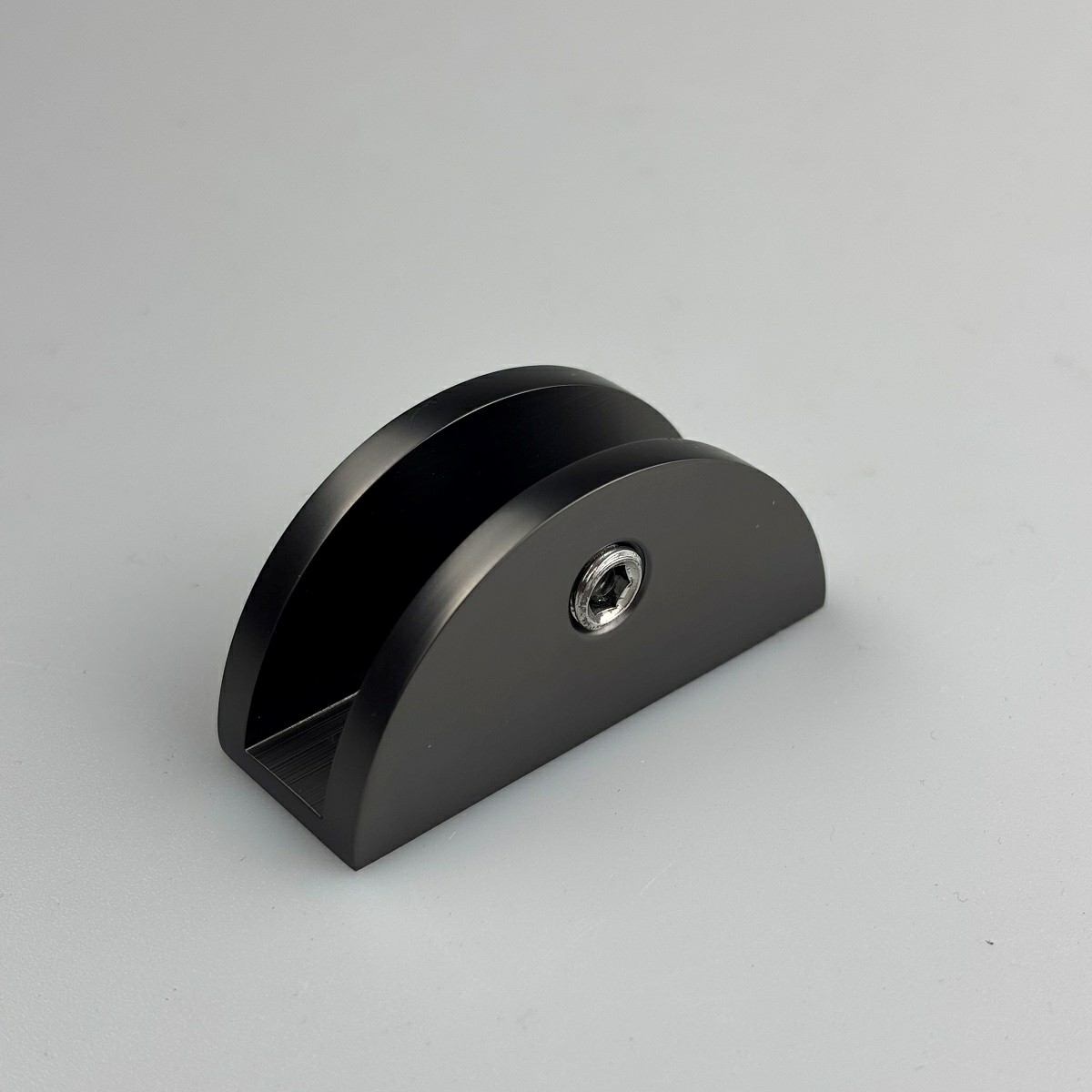 Round bracket for 10mm glass in Gun Black Dumb Oil